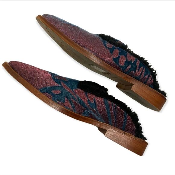 Free People  - Picture 6 of 12